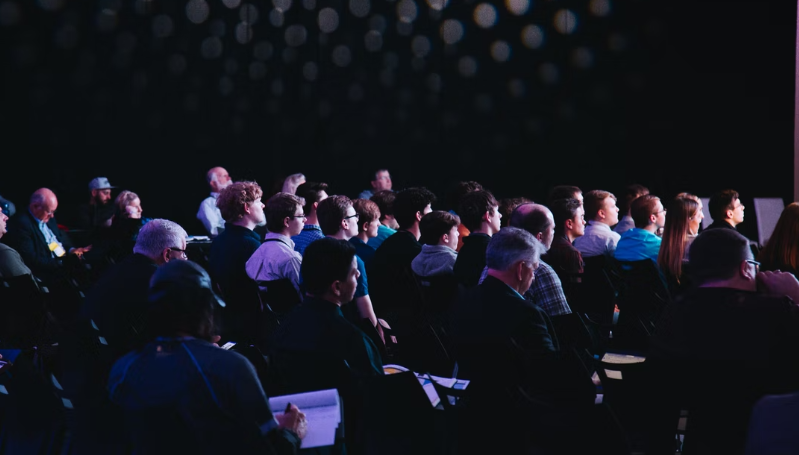 seo-conf-la-main