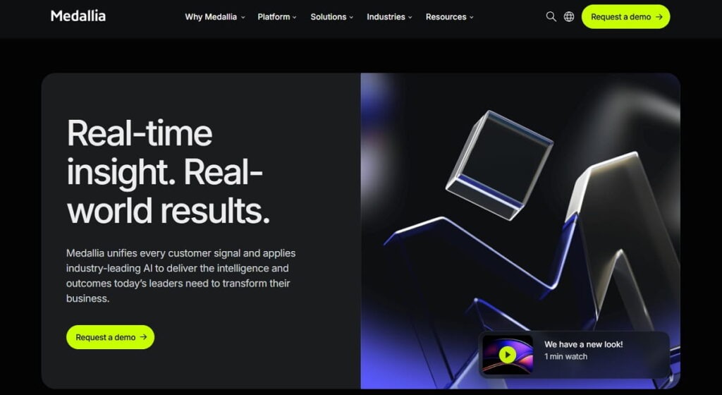 Medallia Digital Experience Analytics dashboard showing the Digital Experience Score