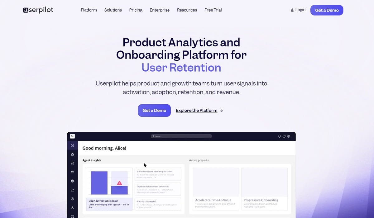 Userpilot in-app flow builder with onboarding checklist preview